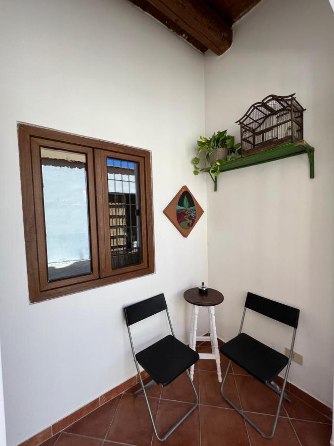 Vicolo Del Vento Stanza Scirocco Hotell Palermo Exteriör bild
