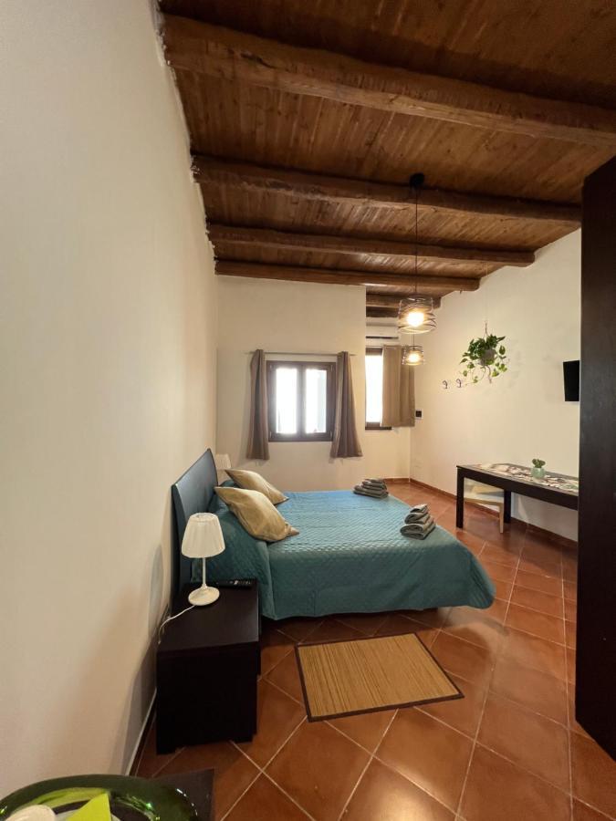 Vicolo Del Vento Stanza Scirocco Hotell Palermo Exteriör bild